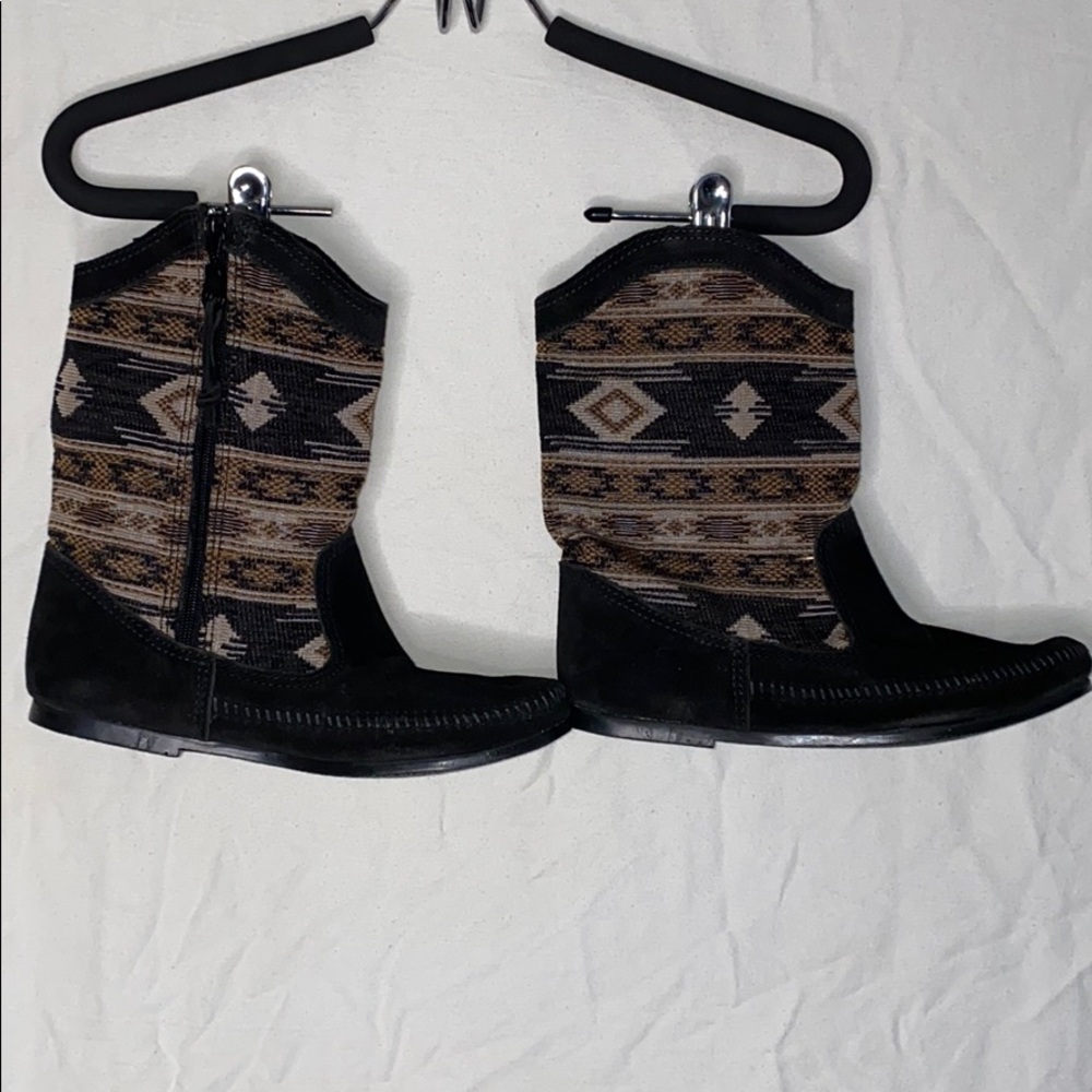 Minnetonka Moccasins